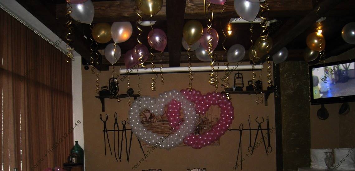 украшение свадьбы воздушными шарами фото