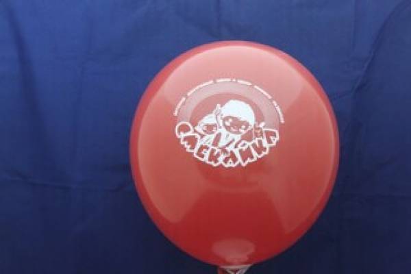 печать логотипов на воздушных шарах