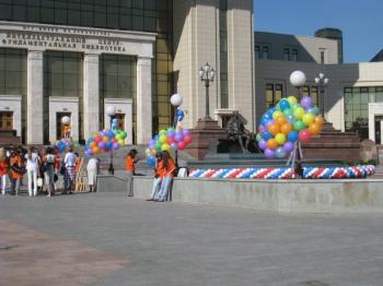 Воздушные шары на День Молодежи